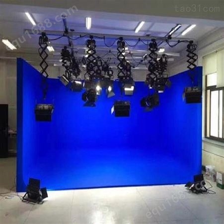 耀诺专业蓝箱制作设计团队演播室灯光安装布置