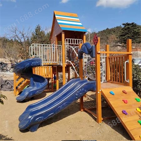 公园大型防腐木滑梯小区多功能攀爬组合非标定制木滑梯