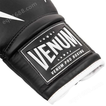 专业拳套 VENUM GIANT 2.0 PRO BOXING GLOVES - WITH LACES